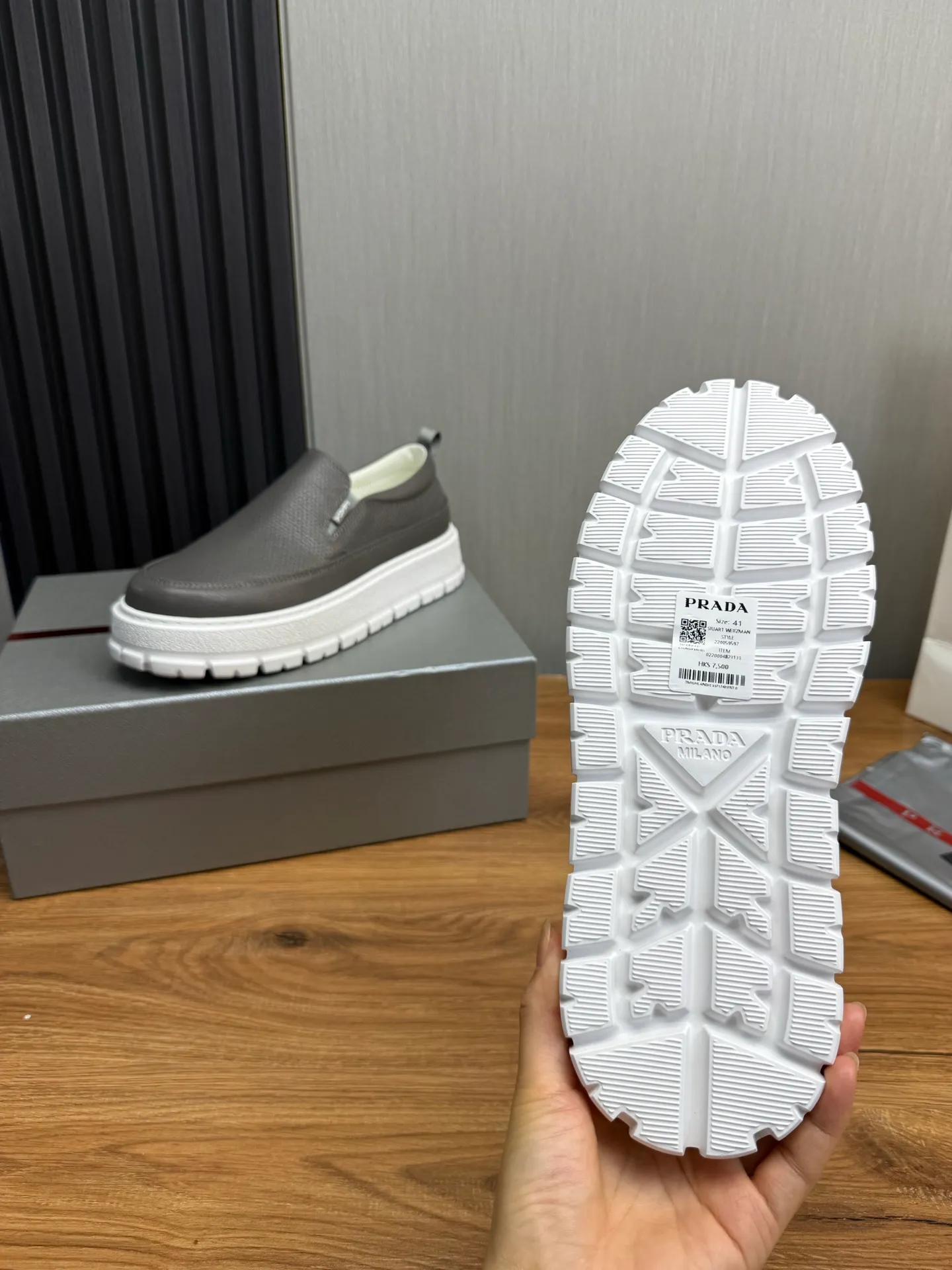 Men's shoes 💰580💰 [PRADA] Men's shoes are popular in the counter, official website is synchronized, 1 high-quality shipment ✔️Imported cowhide punching + cowhide lining, 1🆚1 replica, original sole, 38-45 (45 customized, non-refundable)